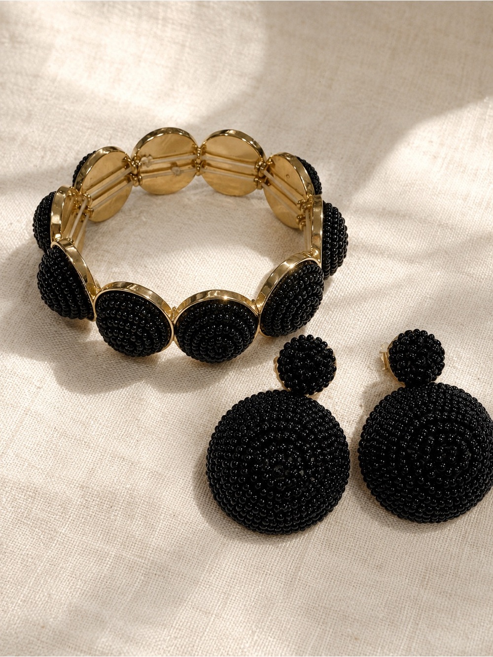 Beaded Stretch Bracelet and Clip On Earrings